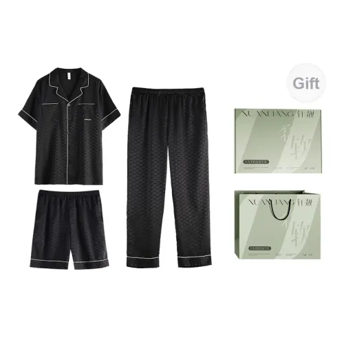 Xuan Liang Men Pajama Sets