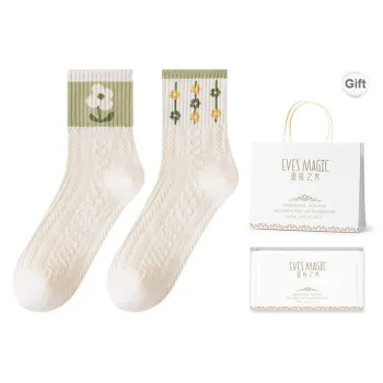 XIA.WA.ZHI.XIU Mid Calf Socks Women's