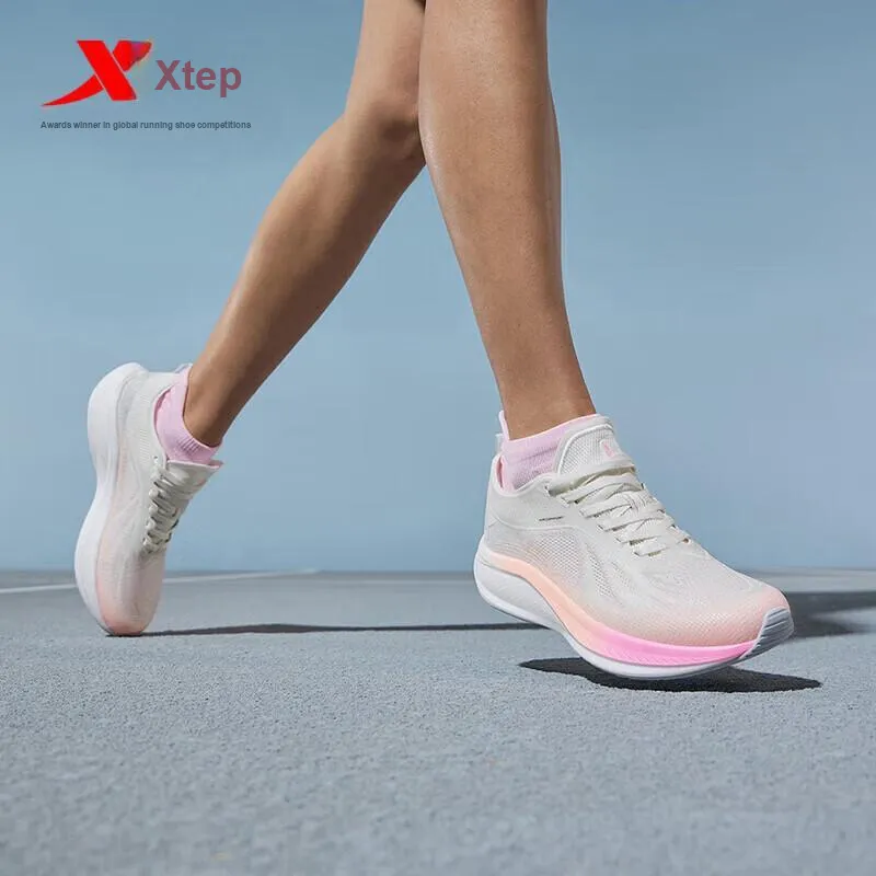 XTEP Light Wing 2.0 Slip Resistant Low Top Running Shoes Women's White Pink-2