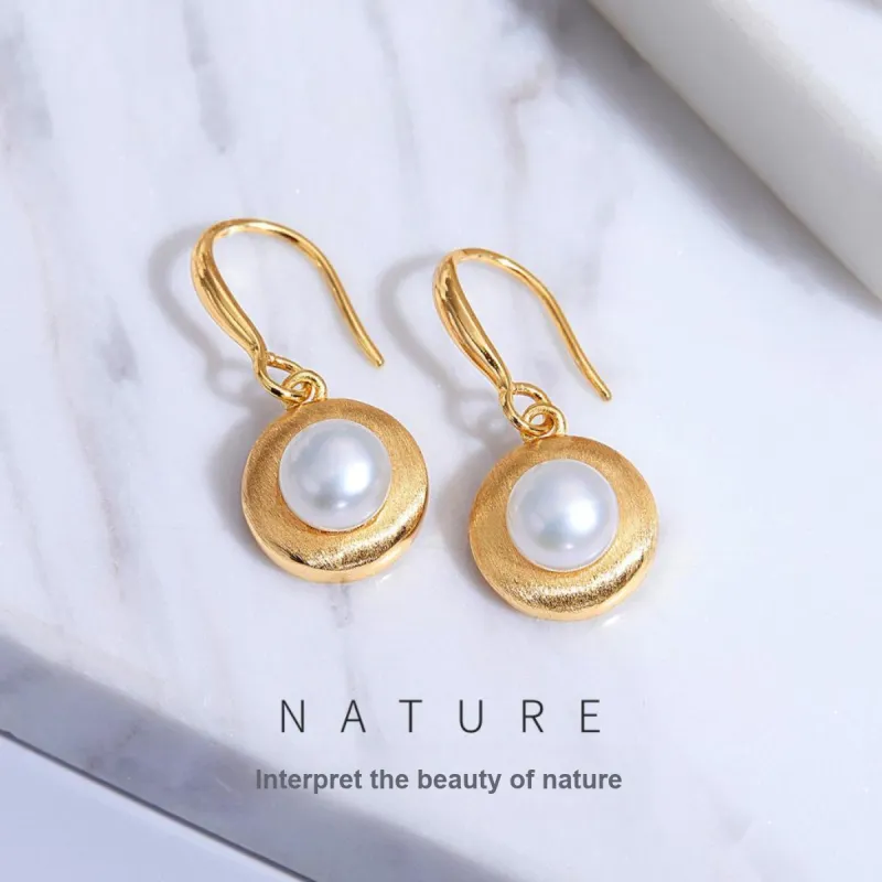 ME LUXE Pearl French Vintage Luxury Elegance Versatile Hoop Earrings Women's-1