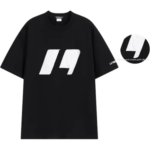 LA'T.WEEKEND Унисекс T-рубашки