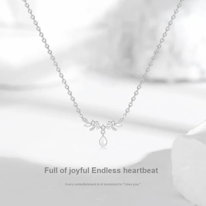 JUICY GRAPE Chalcedony Jade Necklaces Women's-1
