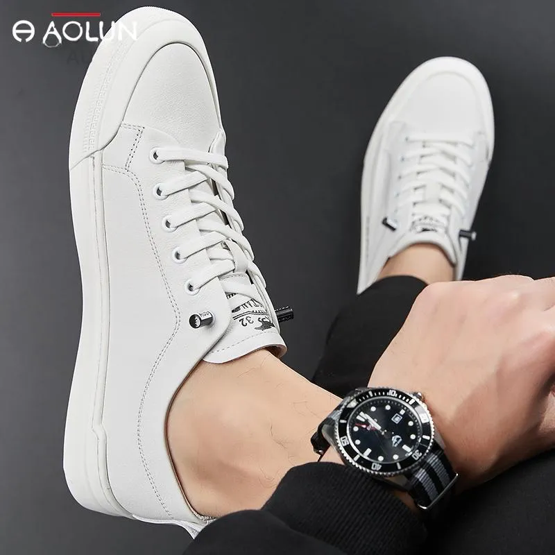 Auron Wear Resistant Low Top Skateboard Shoes Men's White-3