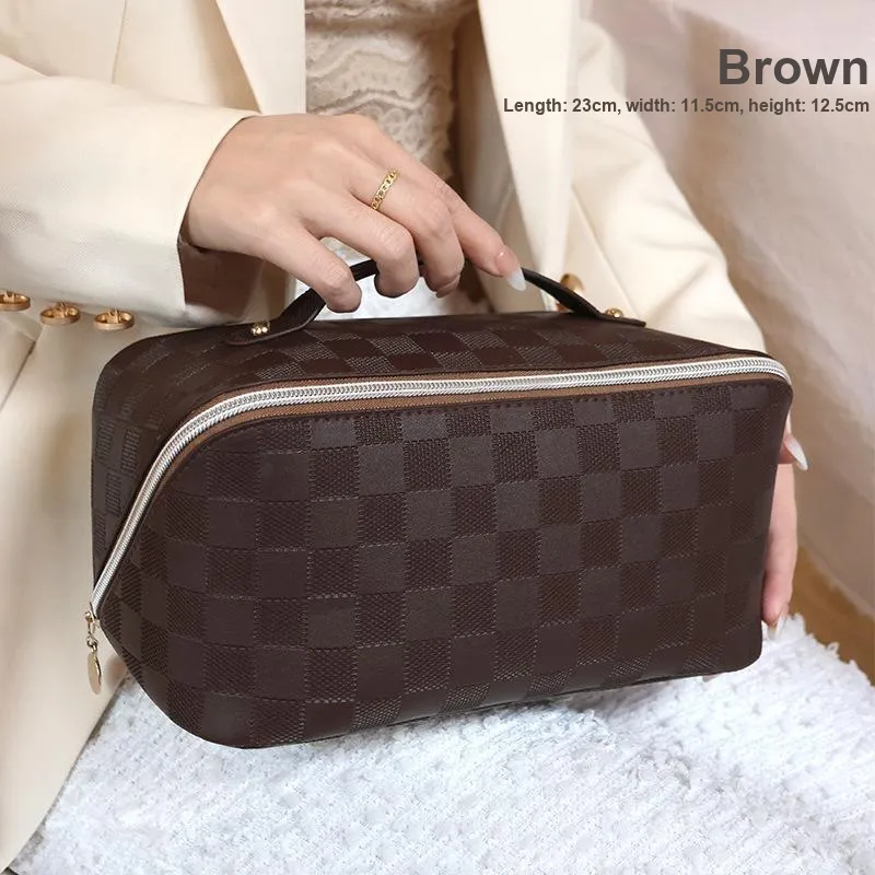 ZHIYIN Brown Portable Plaid Storage Bag Large Capacity Travel Portable Skincare Storage Bag Make up Tools-1