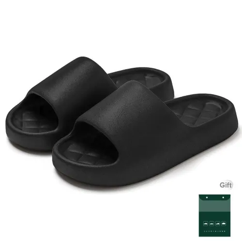 Red bean Slippers / Home Slippers