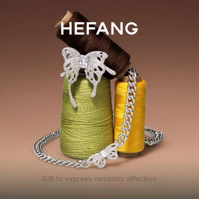 HEFANG Garden Copper Dead Leaf Butterfly Short Necklace Women's-3