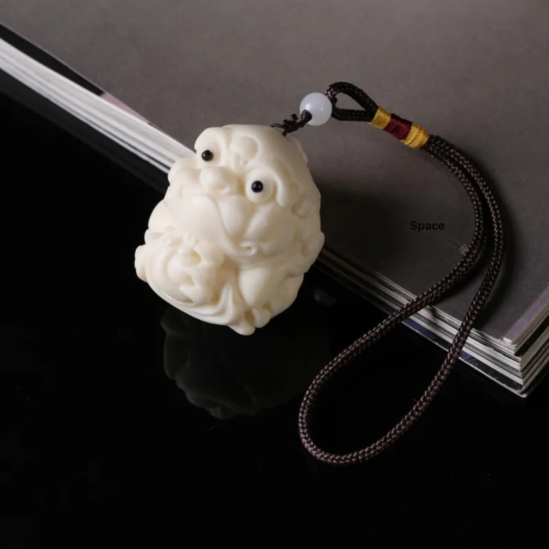 Xianyou Ivory Nut Handlebar Piece Unisex-1
