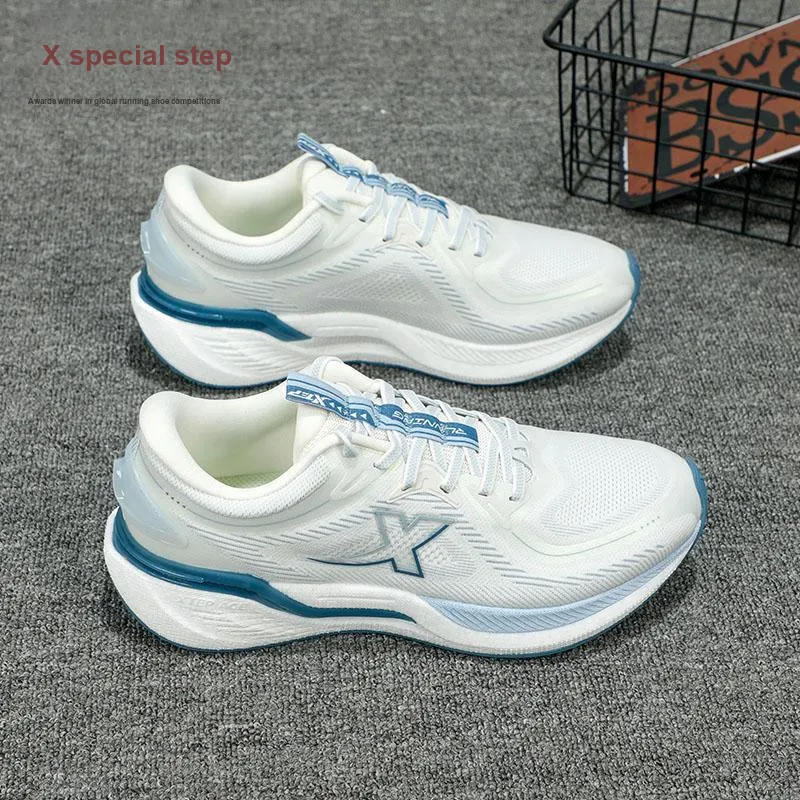 XTEP Cushioned Wear-Resistant Breathable Professional Running Shoes Men's Sail White/Evening Dusty Blue-7