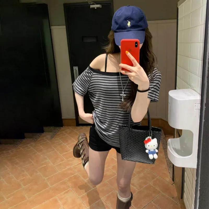 RTNH T Shirt Women's Gray Black Stripes-7