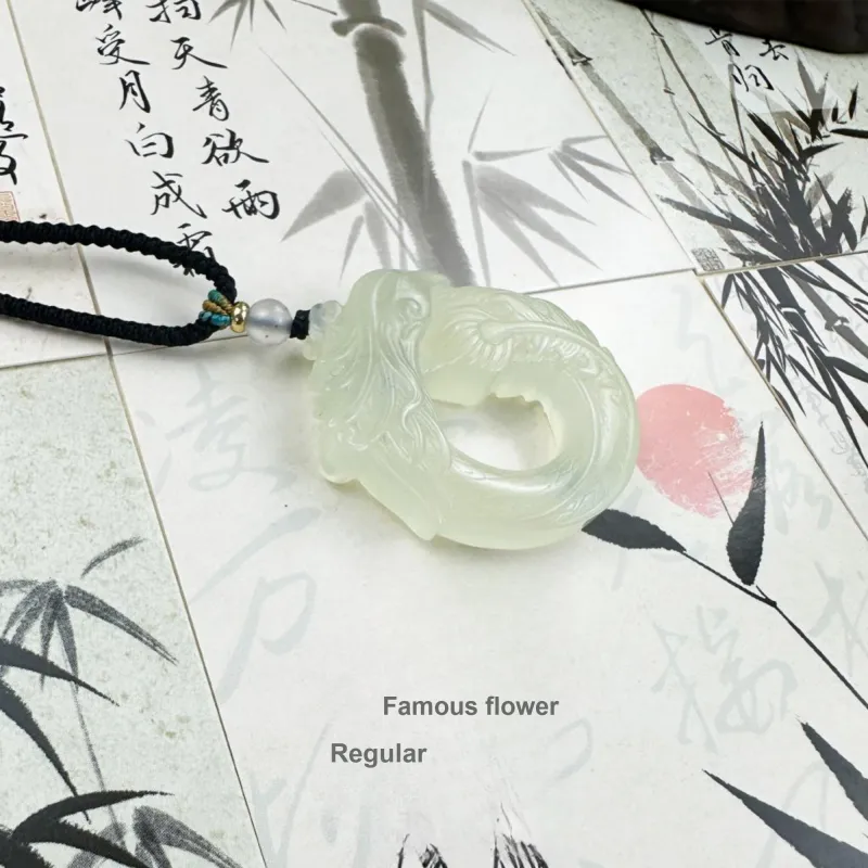 Tang Zhi Serpentine Jade Necklaces Unisex-5