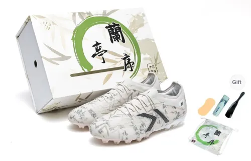 KELME Shadow 2.0 Soccer Shoes Unisex Low Top Light Camel