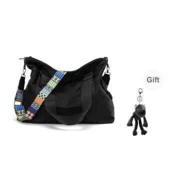 TAKI Shoulder Bags