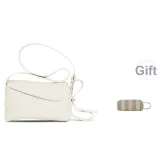 Milkshake White (Includes Makeup Bag)