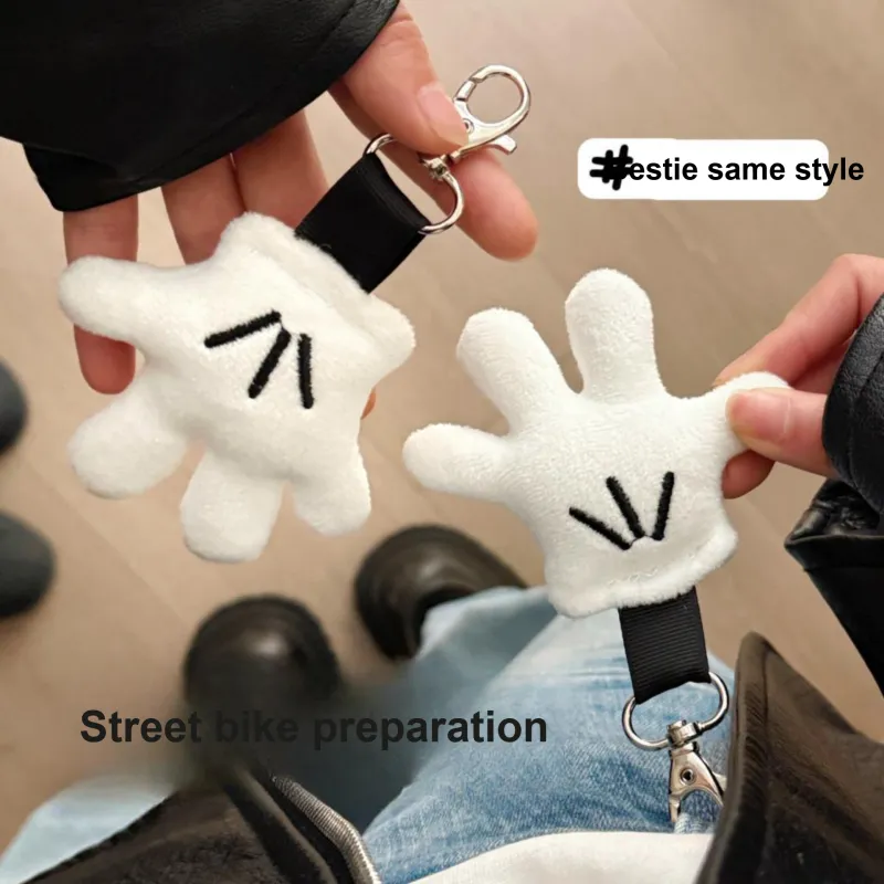 AIDO STUDIO Plush Pendants Unisex-8