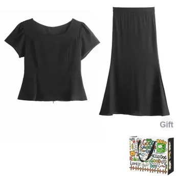 Gentle Welcome Skirt Set Women's