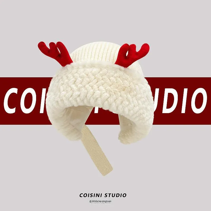 Moore Joan Plush Hats & Caps Women's-1