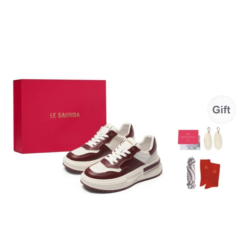 Le Saunda Lightweight Height Increasing Low Top Skateboard Shoes Women's Red-0