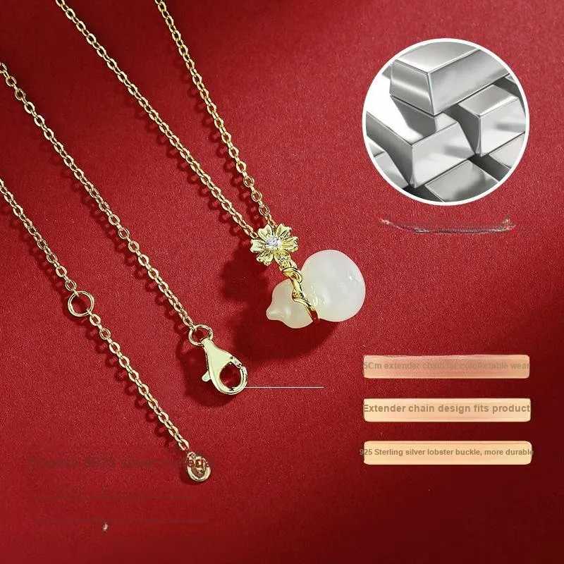Royal Heaven's Choice Necklaces Pale Greenish White Jade Unisex-3