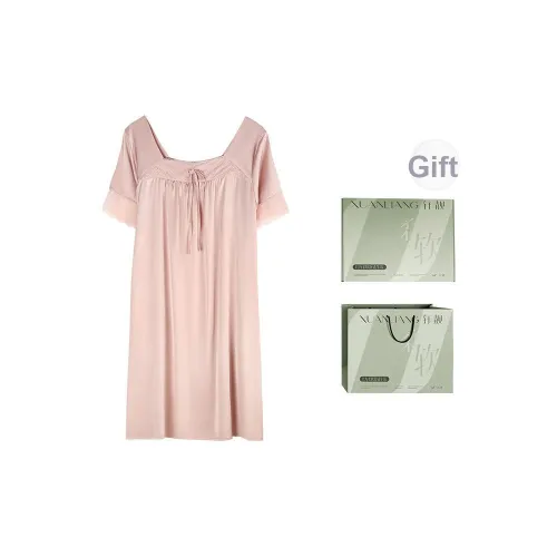 Xuan Liang Ночная сорочка Женская Набор в подарочной коробке