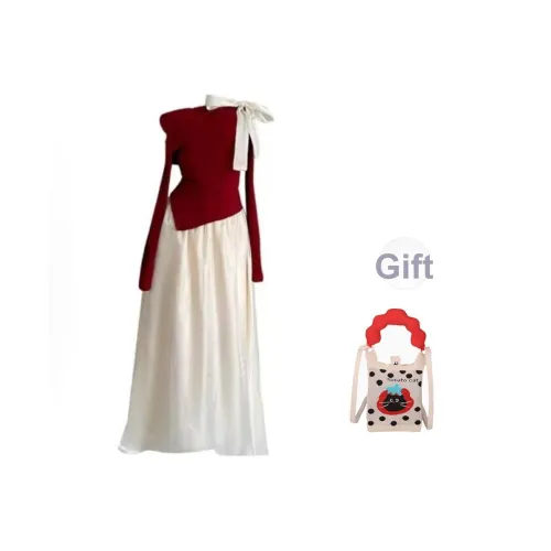 CANTALOVE Женские комплекты с юбкой