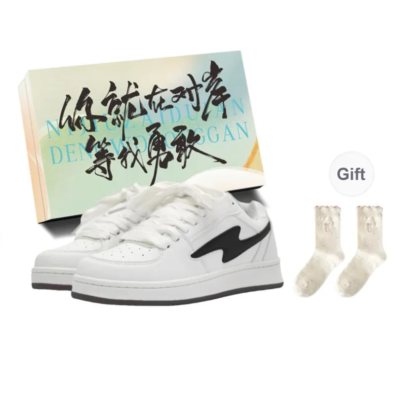 JimiXiong Abrasion Resistant Low Top Skateboard Shoes Women's White Black-0