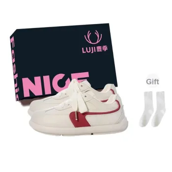Luji Low Top Skateboard Shoes Women's
