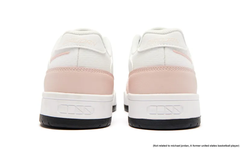 QIAODAN Dry Anti Slip Wear Resistant Low Top Skateboard Shoes Women's Jordan White Cloud Pink-4