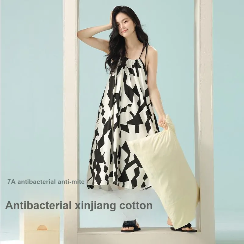 Qin Jing Nightgown Women's Black White-1