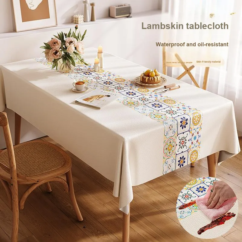 Spinning Autumn Pie Tablecloths-9