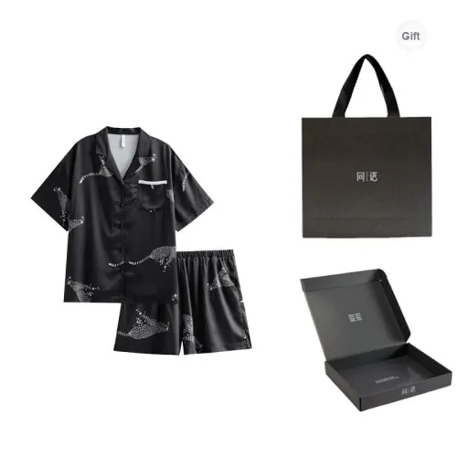 Same Language Pajama Gift Box Women's Day Black · Cheetah