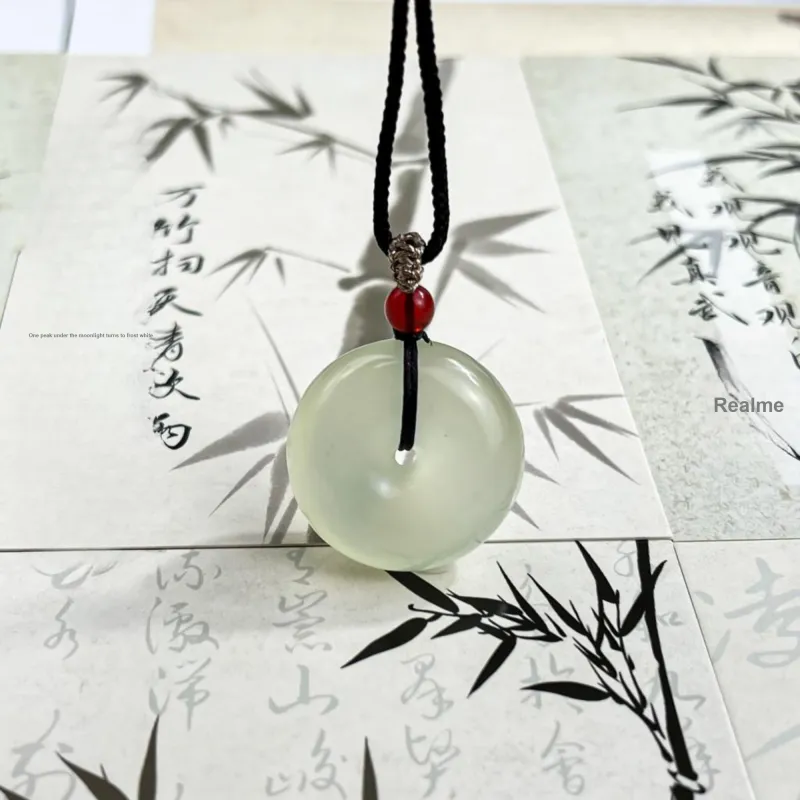 Tang Zhi Serpentine Jade Necklaces Unisex-2
