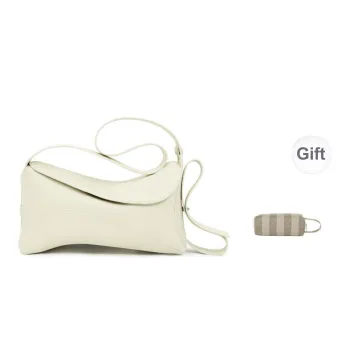 STAR TOWN Shoulder Bags