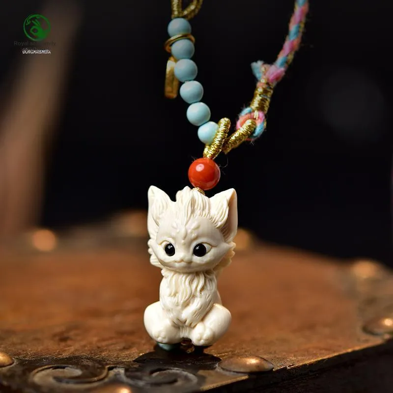 Tokai Family Mammoth Necklaces Unisex-1