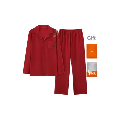 Удобный и освежающий комплект пижам мужского пола красный