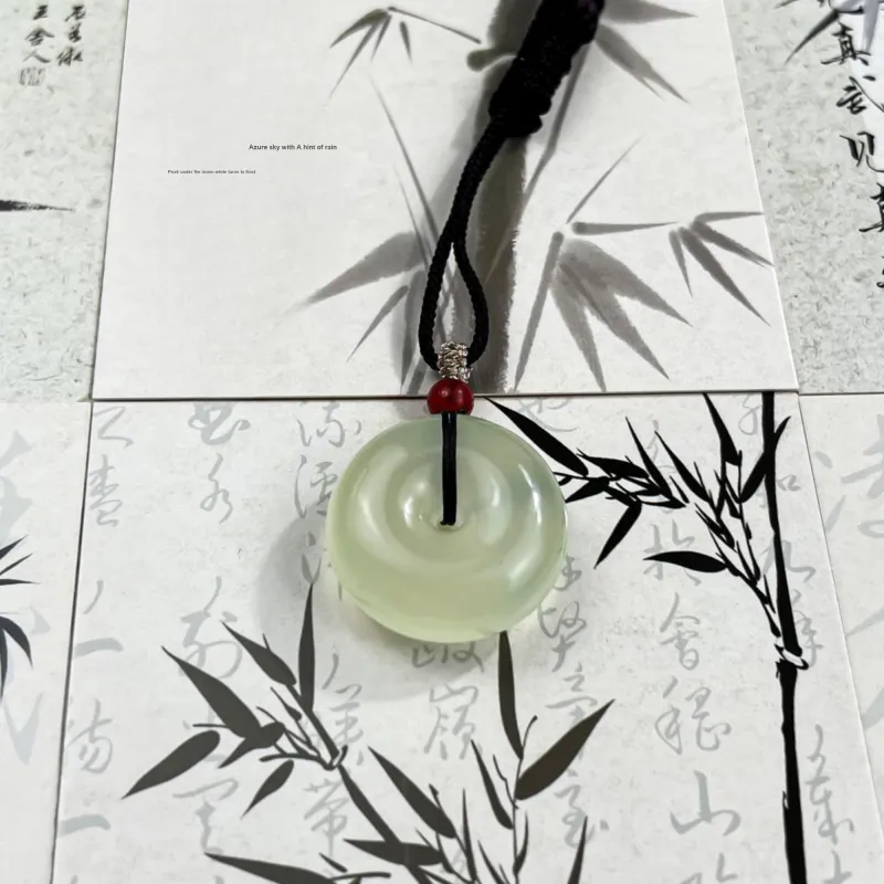 Tang Zhi Serpentine Jade Necklaces Unisex-5