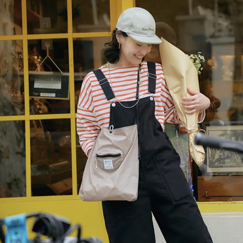The MAD HATcher Outdoor Bags-17
