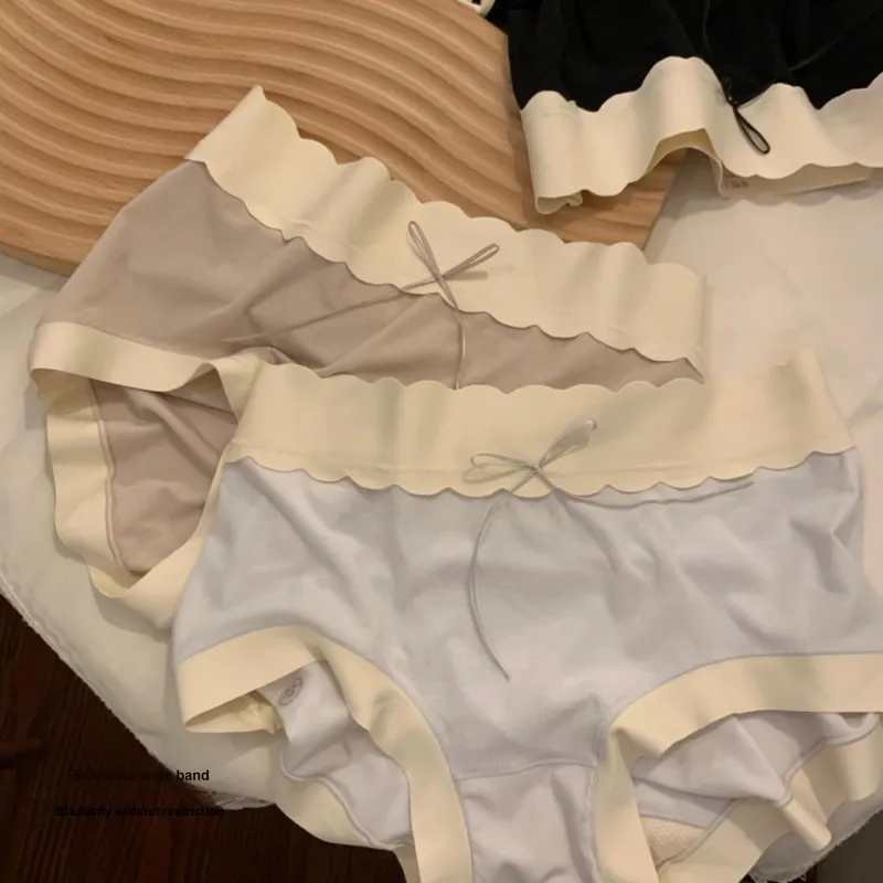 2323 Women's Underpants-1
