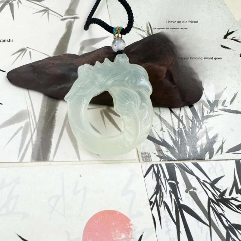 Tang Zhi Serpentine Jade Necklaces Unisex-4