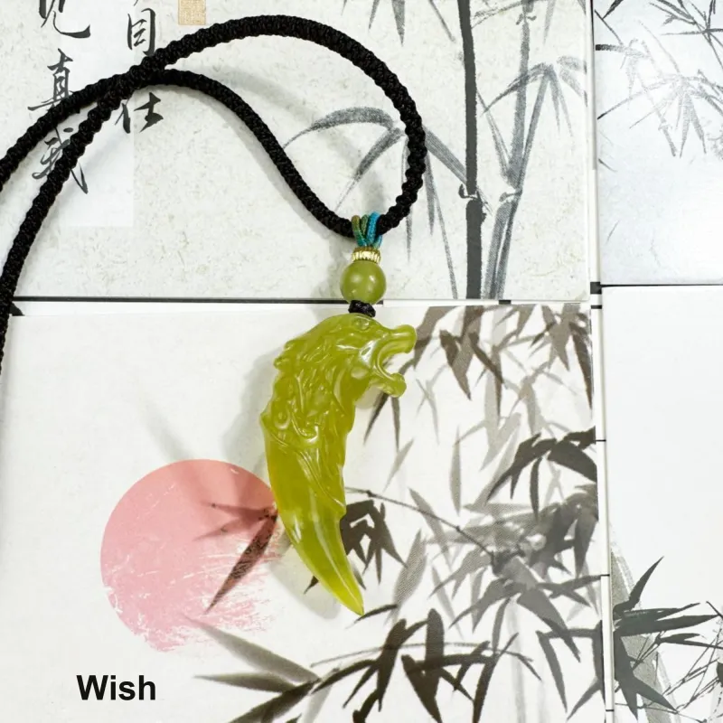 Tang Zhi Serpentine Jade Necklaces Unisex-1