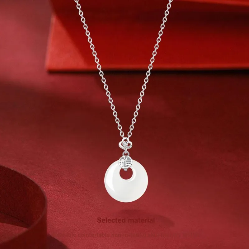 Master Kim Chalcedony Necklaces Women's-3