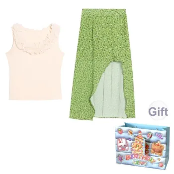 Gentle Welcome Skirt Set Women's