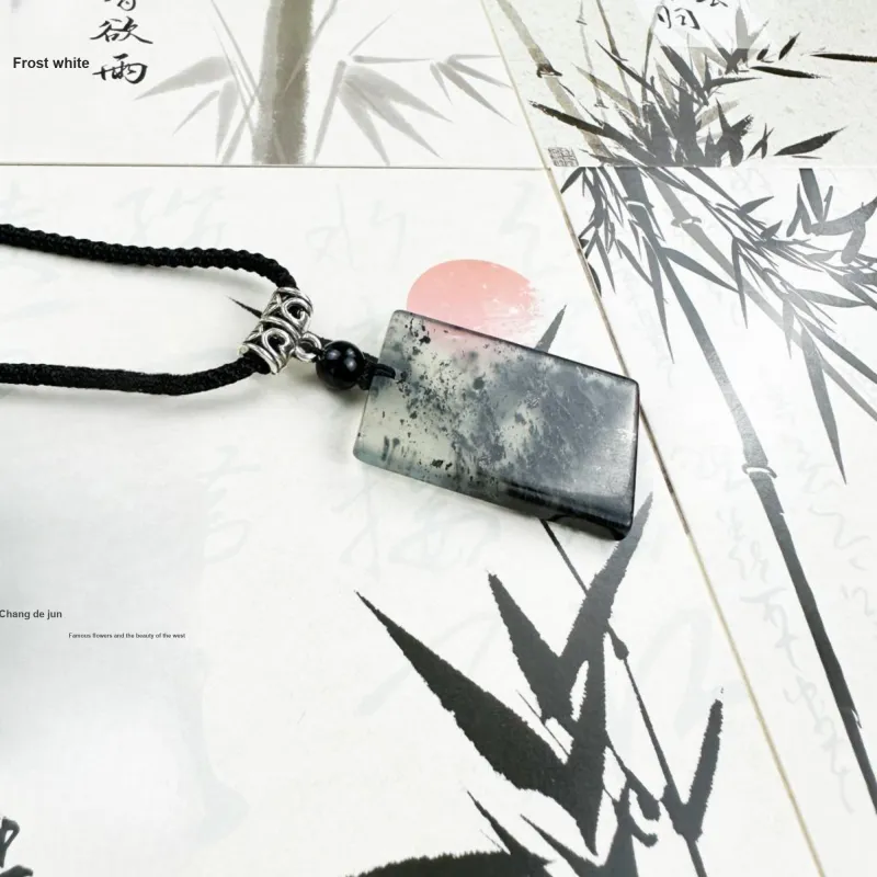 Tang Zhi Serpentine Jade Necklaces Unisex-2