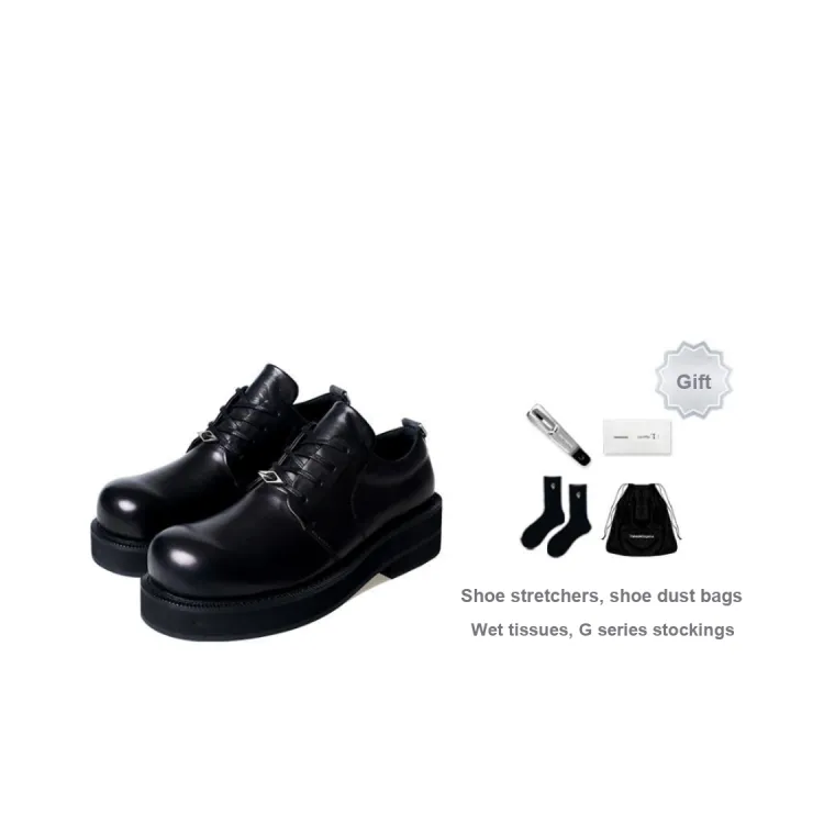 Does Famous Footwear Sell Fake Shoes? What You Need to Know