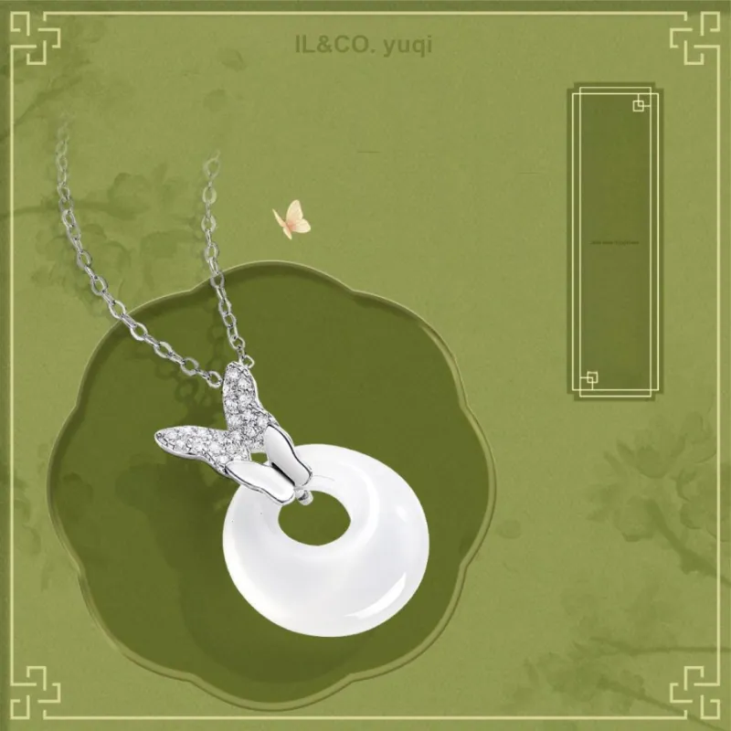 IL&CO. Chalcedony Necklaces Women's-4