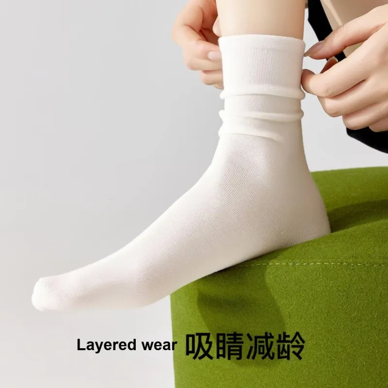 Temooues Unisex Mid Calf Socks-1