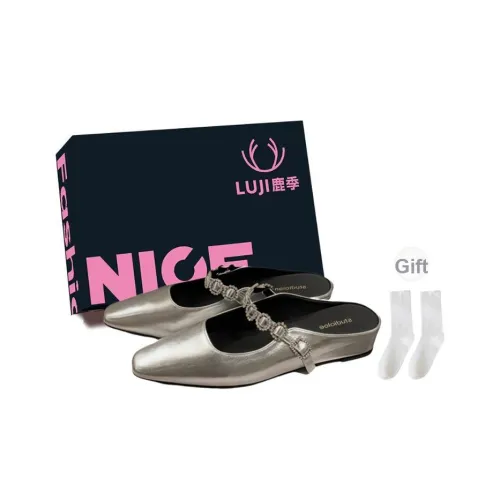 Luji Домашние тапочки для женщин