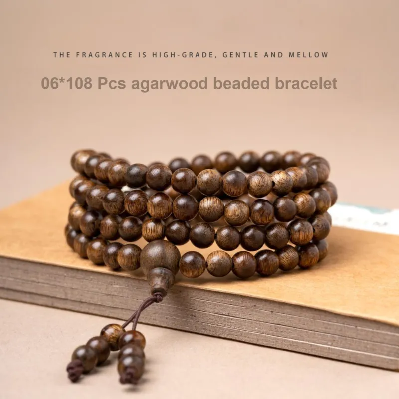 Santan Lodge Fragrance Agarwood Wooden Bracelets Unisex-1