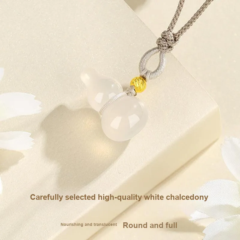 Suddenly Lucky Chalcedony Necklaces Women's-2