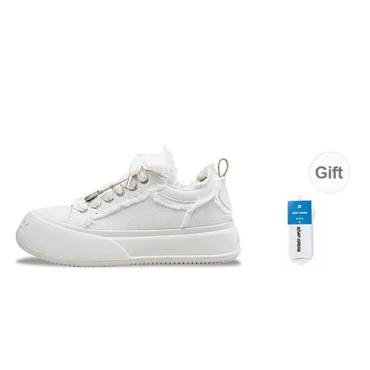 SOAP OPERA Anti Slip And Wear Resistant Height Increasing Low Top Skateboard Shoes 5cm Unisex White