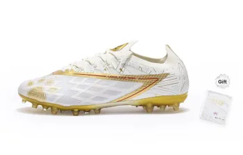KELME Glimpse Soccer Shoes Unisex Low-Top White Gold